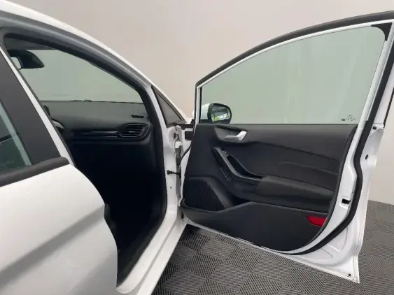 FORD FIESTA VII - voiture d'occasion - Photo 20