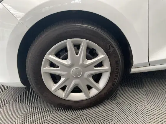 FORD FIESTA VII - voiture d'occasion - Photo 23