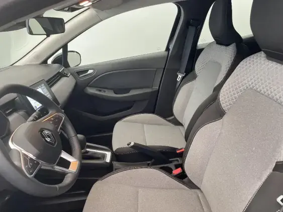 RENAULT CLIO V - voiture d'occasion - Photo 18