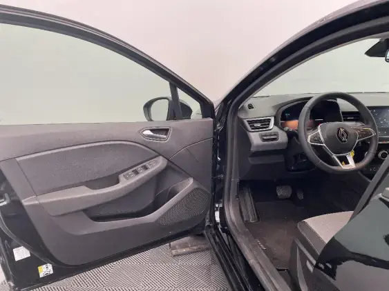 RENAULT CLIO V - voiture d'occasion - Photo 19