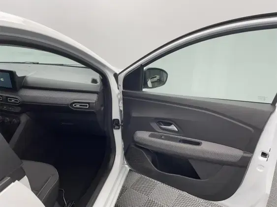 DACIA SANDERO III - voiture d'occasion - Photo 19