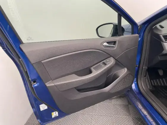 RENAULT CLIO V - voiture d'occasion - Photo 19