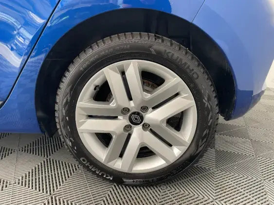 RENAULT CLIO V - voiture d'occasion - Photo 24