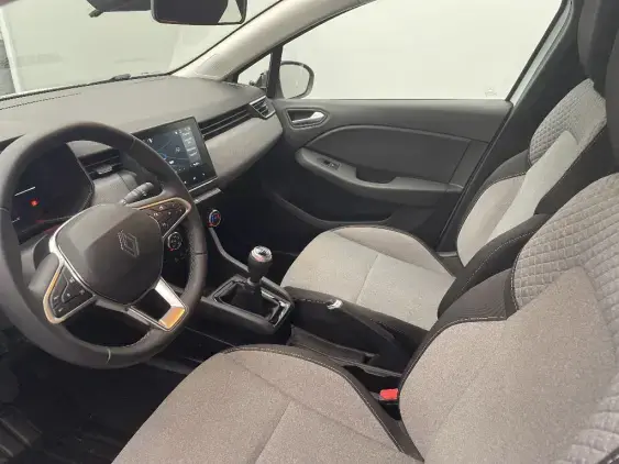 RENAULT CLIO V - voiture d'occasion - Photo 18