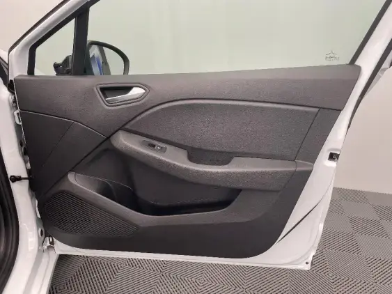 RENAULT CLIO V - voiture d'occasion - Photo 20