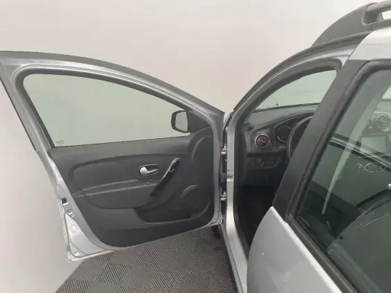 DACIA SANDERO II - voiture d'occasion - Photo 19