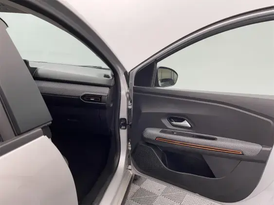 DACIA SANDERO III - voiture d'occasion - Photo 20