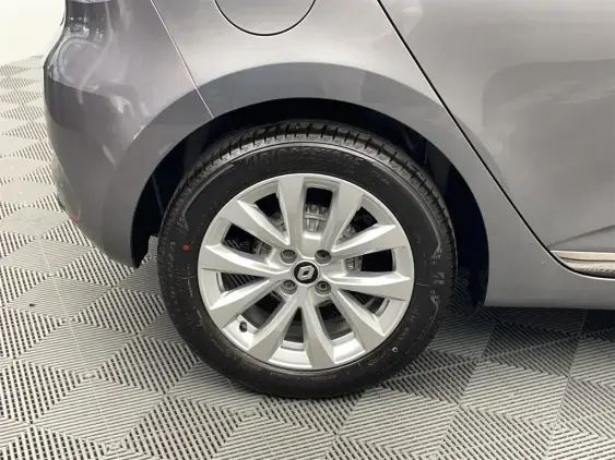 RENAULT CLIO V - voiture d'occasion - Photo 7