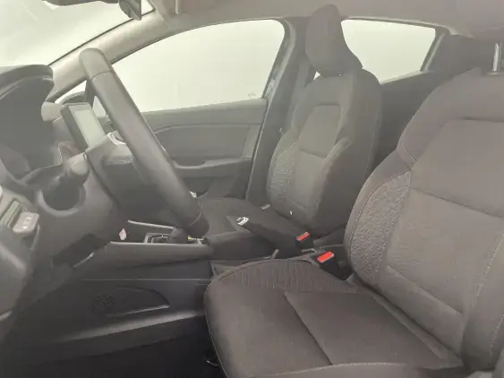 RENAULT CLIO V - voiture d'occasion - Photo 18