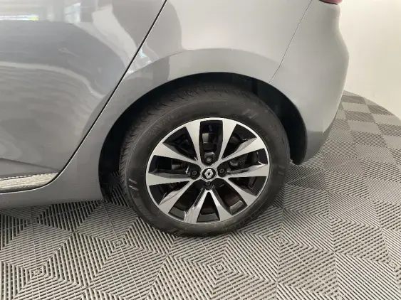 RENAULT CLIO V - voiture d'occasion - Photo 24