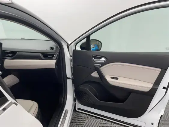 RENAULT CAPTUR II - voiture d'occasion - Photo 19