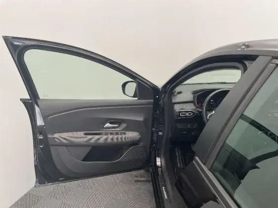 DACIA SANDERO III - voiture d'occasion - Photo 19