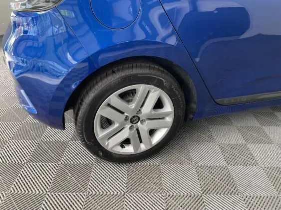 RENAULT CLIO V - voiture d'occasion - Photo 25