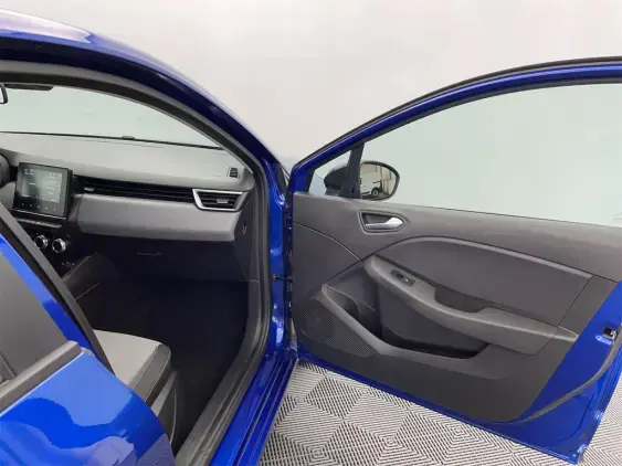 RENAULT CLIO V - voiture d'occasion - Photo 19