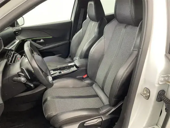 PEUGEOT 2008 II - voiture d'occasion - Photo 15