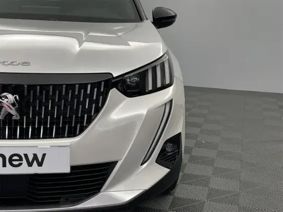 PEUGEOT 2008 II - voiture d'occasion - Photo 19