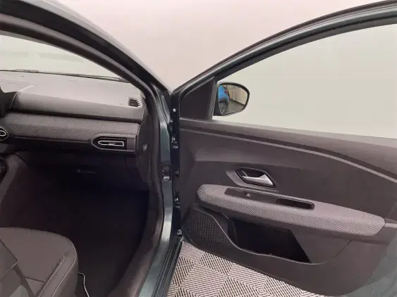 DACIA SANDERO III - voiture d'occasion - Photo 19