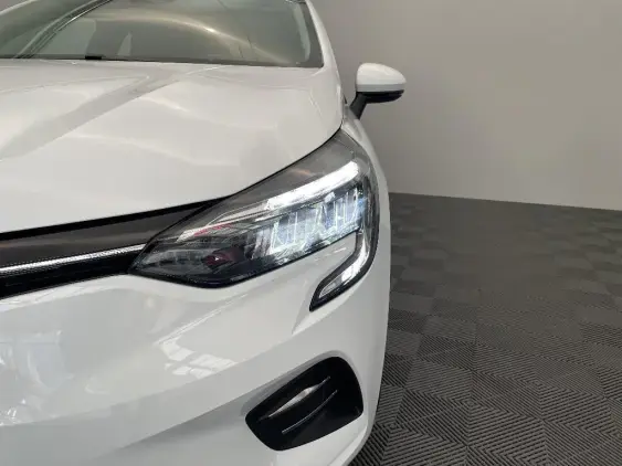 RENAULT CLIO V - voiture d'occasion - Photo 22