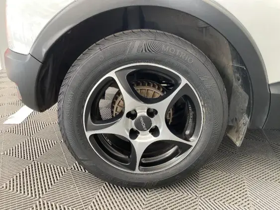 RENAULT CAPTUR - voiture d'occasion - Photo 25