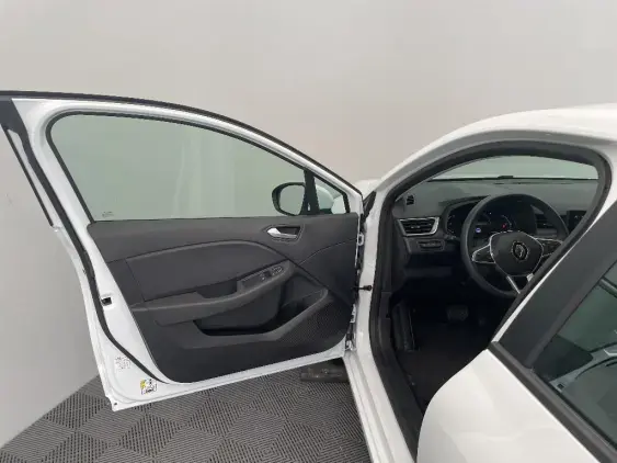 RENAULT CLIO V - voiture d'occasion - Photo 19