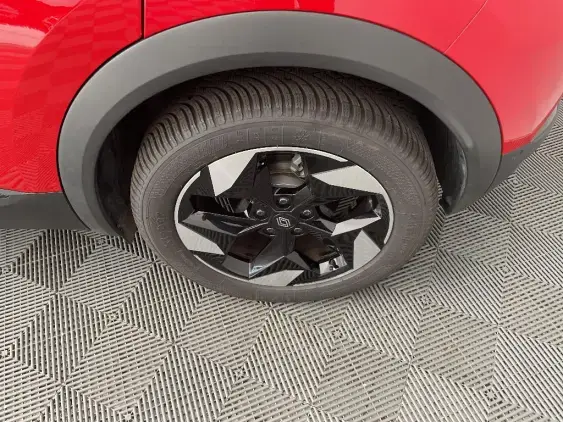 RENAULT CAPTUR II - voiture d'occasion - Photo 24