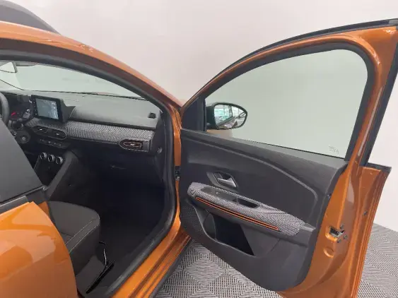 DACIA SANDERO III - voiture d'occasion - Photo 20