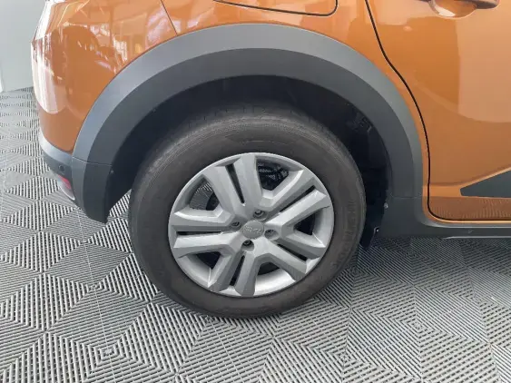 DACIA SANDERO III - voiture d'occasion - Photo 25