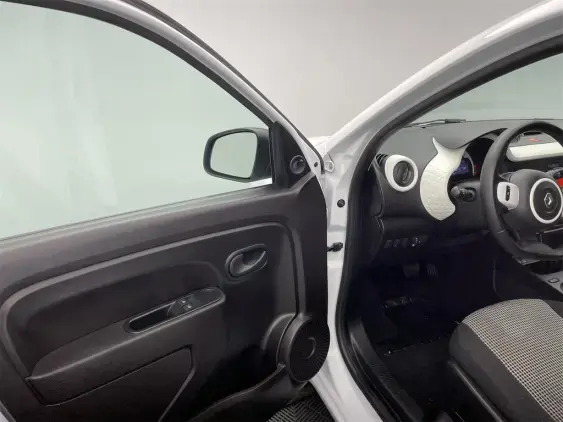 RENAULT TWINGO ELECTRIQUE III - voiture d'occasion - Photo 16