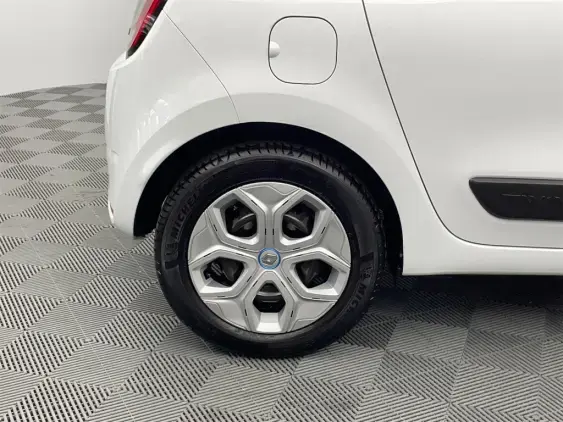 RENAULT TWINGO ELECTRIQUE III - voiture d'occasion - Photo 21
