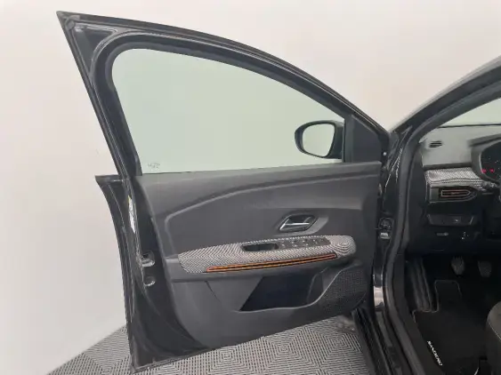 DACIA SANDERO III - voiture d'occasion - Photo 19