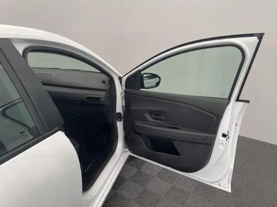 DACIA SANDERO III - voiture d'occasion - Photo 20