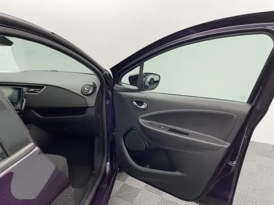 RENAULT ZOE - voiture d'occasion - Photo 18