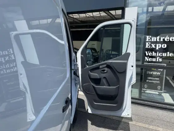 RENAULT MASTER FG III - voiture d'occasion - Photo 20