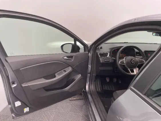 RENAULT CLIO V - voiture d'occasion - Photo 19