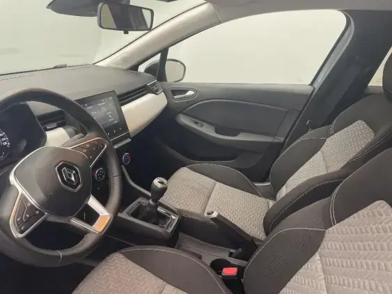 RENAULT CLIO V - voiture d'occasion - Photo 18
