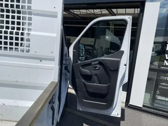 RENAULT MASTER III - voiture d'occasion - Photo 20