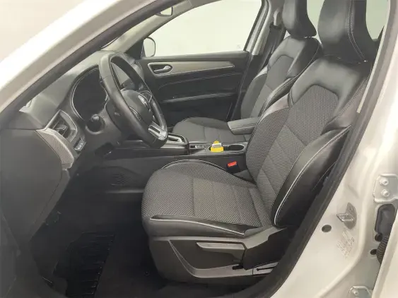 RENAULT ARKANA - voiture d'occasion - Photo 17