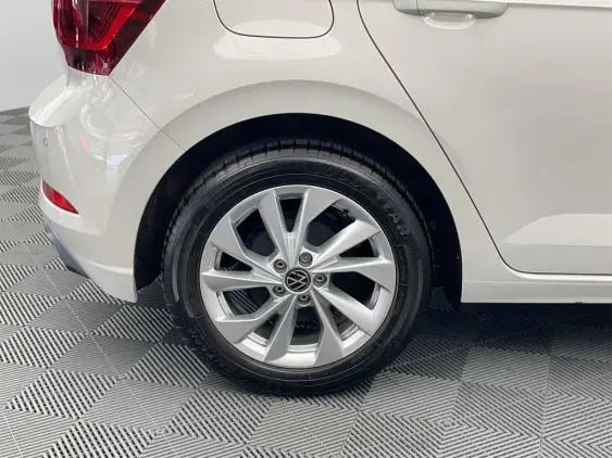 VOLKSWAGEN POLO VI - voiture d'occasion - Photo 20