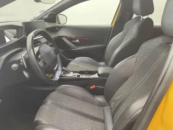 PEUGEOT 208 II - voiture d'occasion - Photo 18