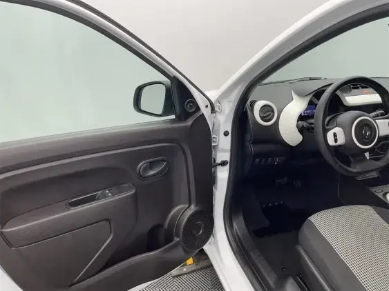 RENAULT TWINGO ELECTRIQUE III - voiture d'occasion - Photo 16