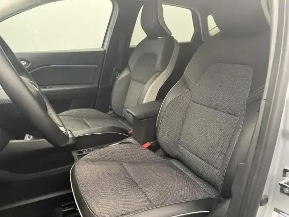 RENAULT CAPTUR II - voiture d'occasion - Photo 18