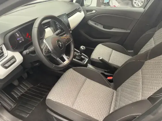 RENAULT CLIO V - voiture d'occasion - Photo 18