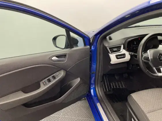 RENAULT CLIO V - voiture d'occasion - Photo 18