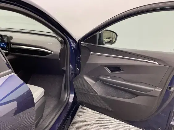 RENAULT MEGANE V - voiture d'occasion - Photo 18