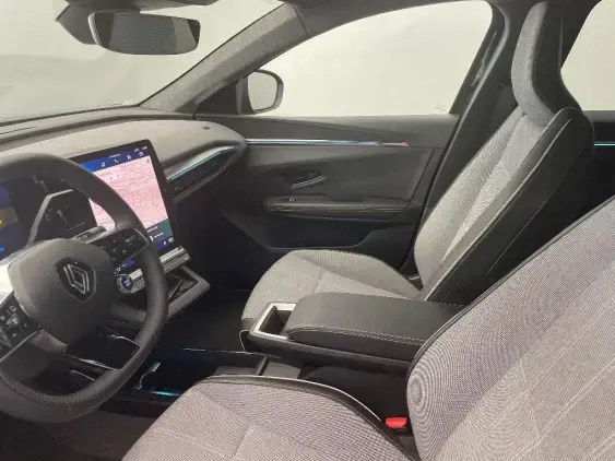 RENAULT SCENIC V ELECTRIQUE - voiture d'occasion - Photo 18