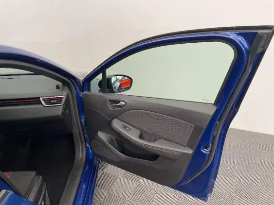 RENAULT CLIO V - voiture d'occasion - Photo 20
