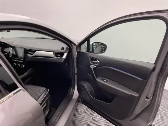 RENAULT CAPTUR II - voiture d'occasion - Photo 19