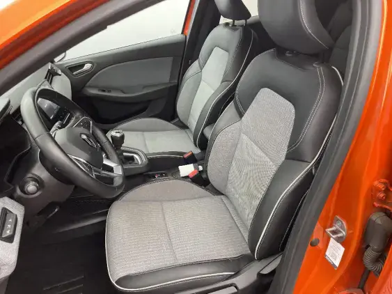 RENAULT CLIO V - voiture d'occasion - Photo 16