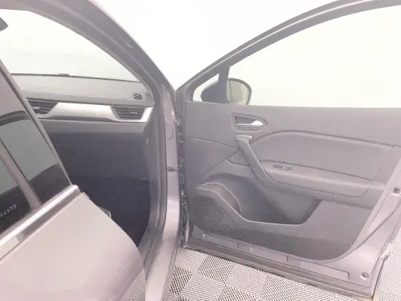 RENAULT CAPTUR II - voiture d'occasion - Photo 19