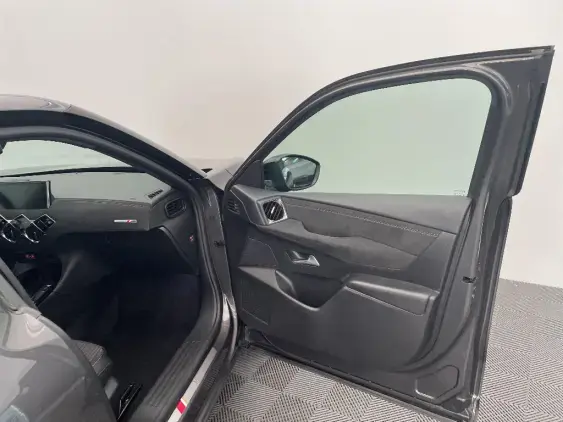 DS DS 3 CROSSBACK I - voiture d'occasion - Photo 20